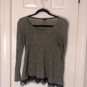 Women’s Gray Knitted Top
